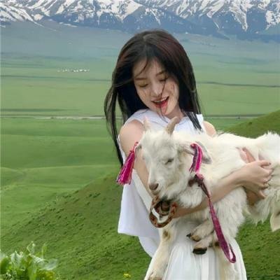 只在那里发光